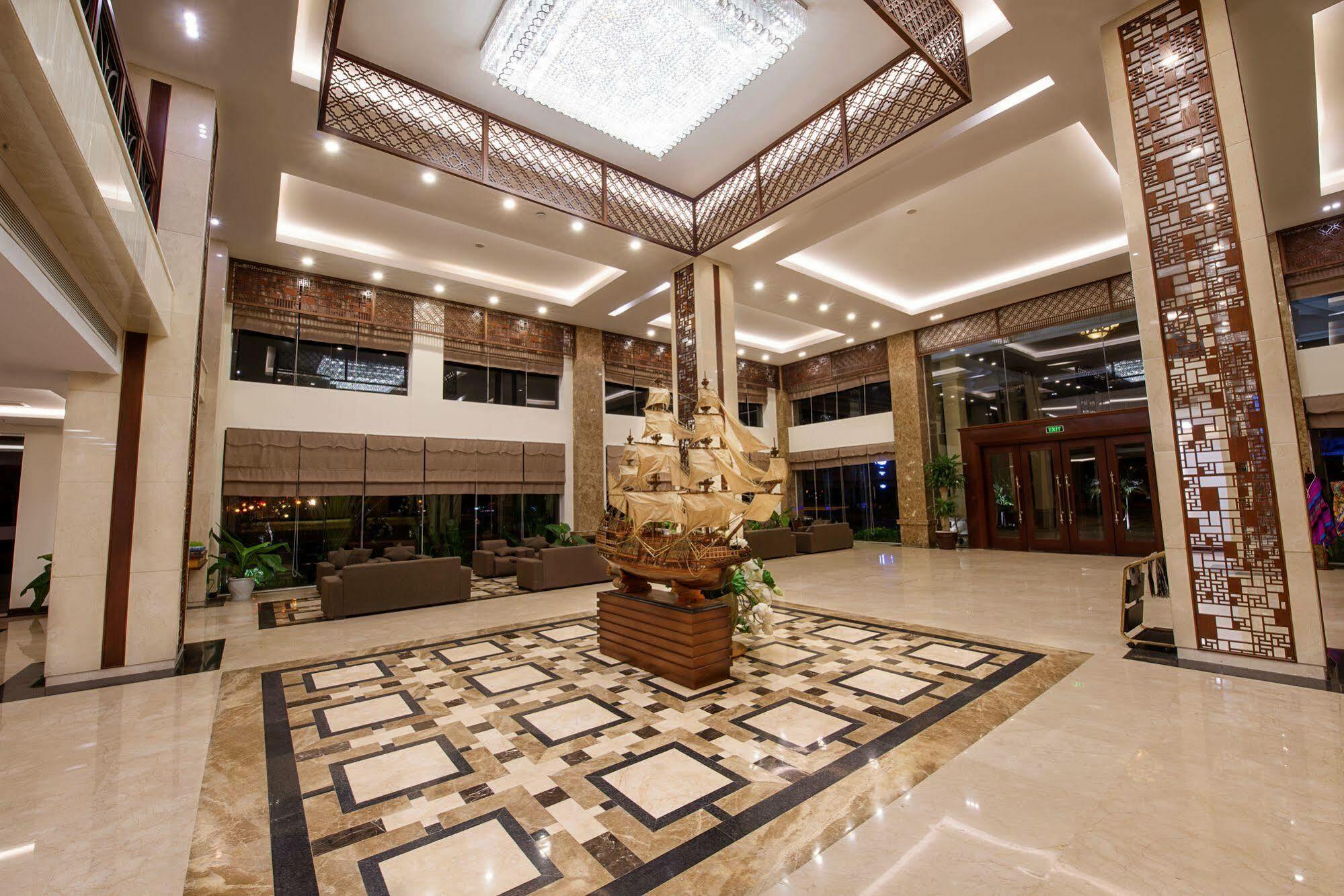 Muong Thanh Holiday Hoi An Hotel Exterior photo
